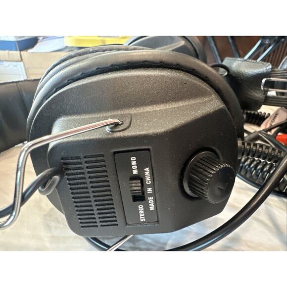 Lot of 4 Califone 3068AV Stereo / Mono Black Headphones 3.5mm Stereo Plug - Picture 5 of 9